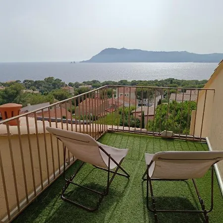 Les 2 Freres - Vue Panoramique Solarium - Les Sablettes Apartment *